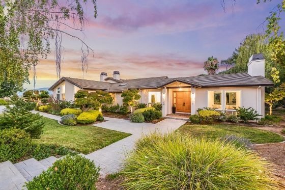 Chadwick_Front_560x373.jpg